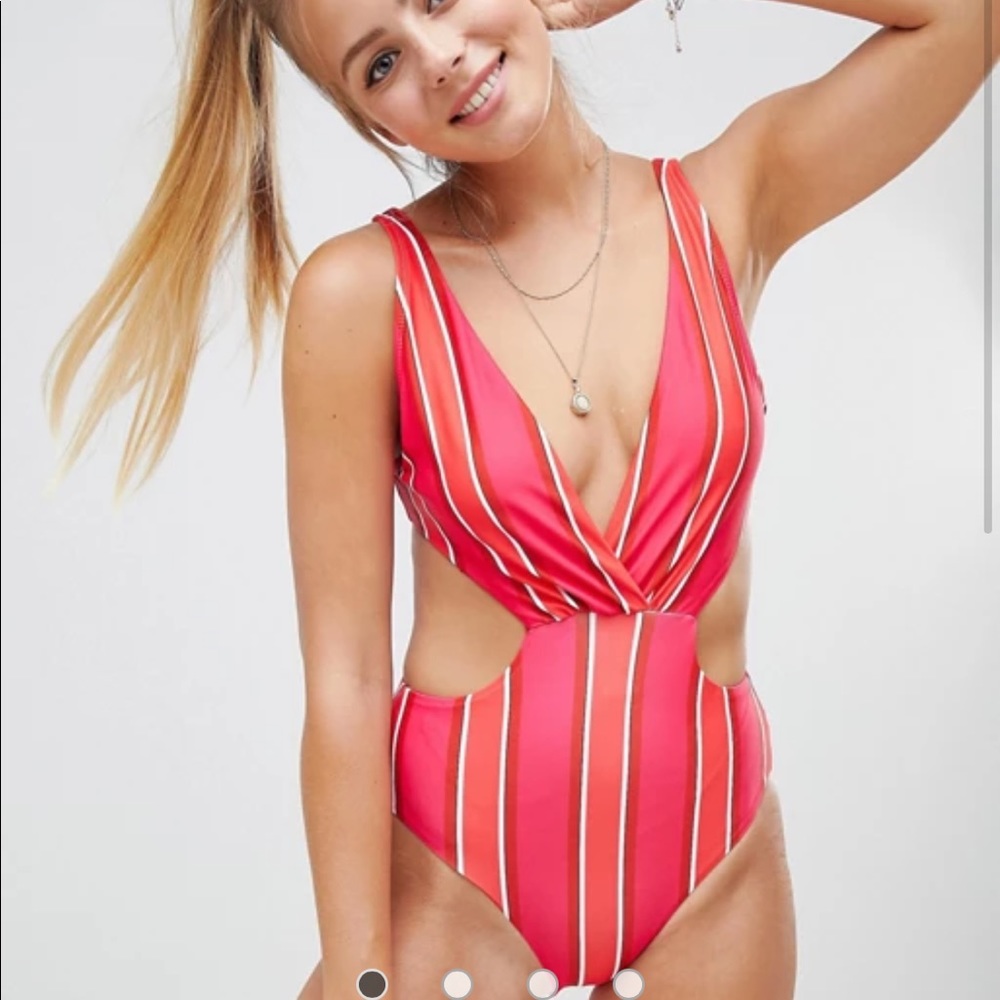 NWT❗️ Missguided Stripe One-Piece Swim